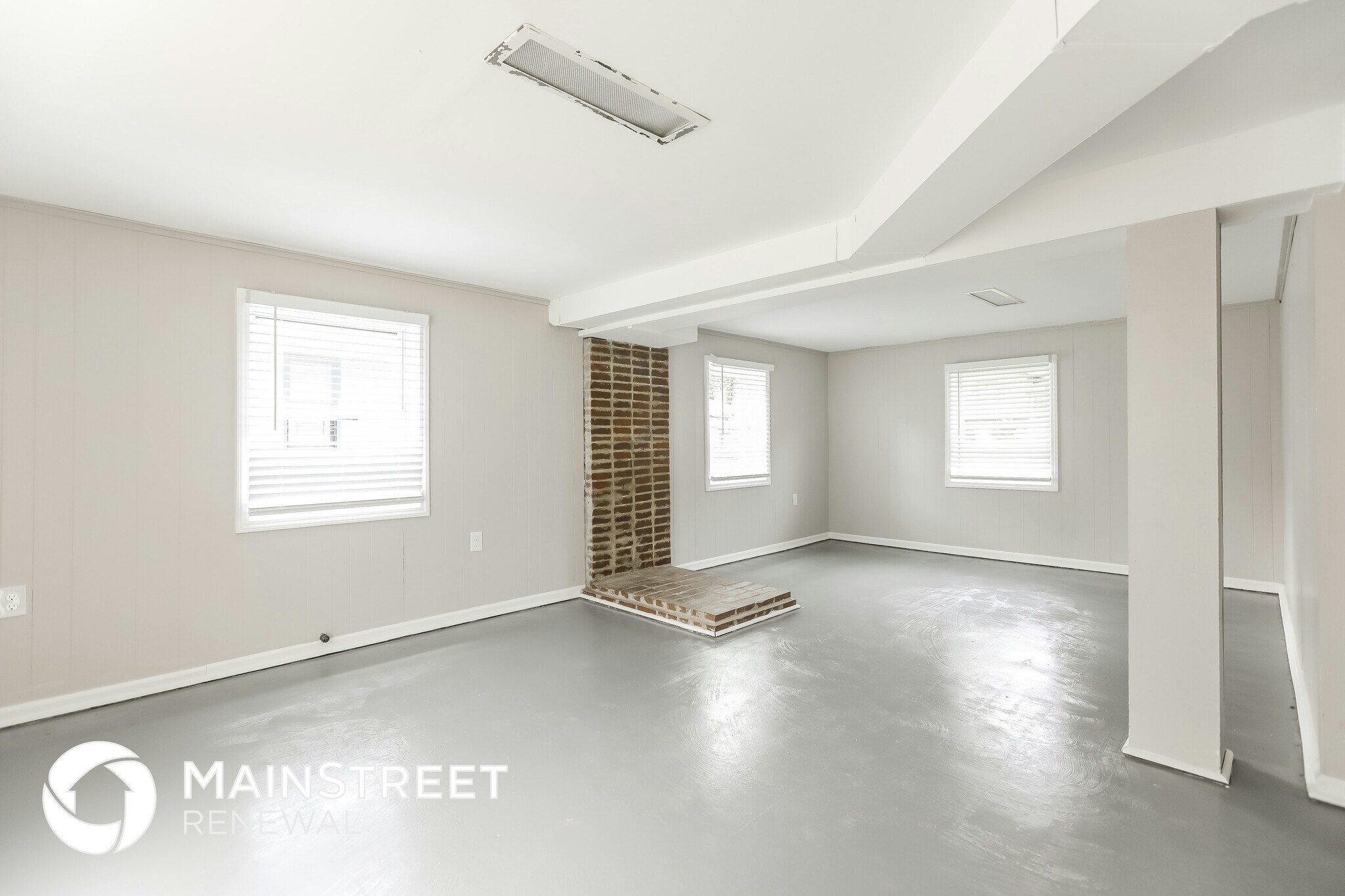 Building Photo - 6311 E 102nd Terrace