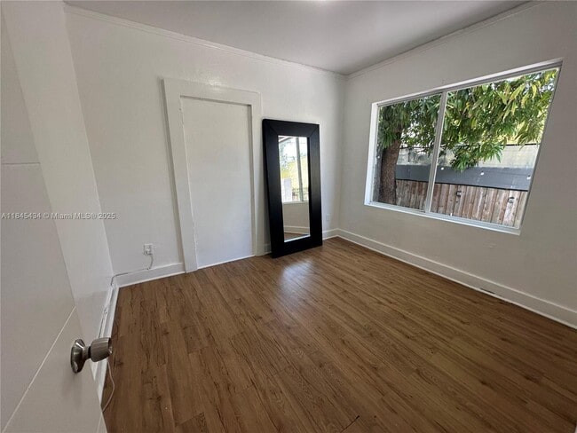 Building Photo - 267 NW 33rd St