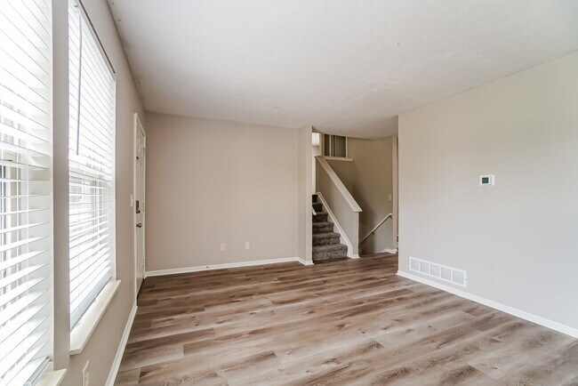 Building Photo - 2524 Bridlewood Ct