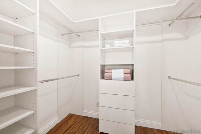Building Photo - 12443 Ruette Alliante