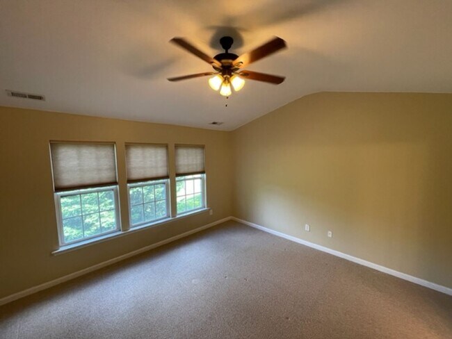 Building Photo - 8203 Saltwood Pl