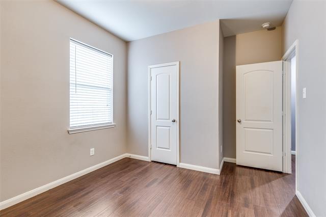 Building Photo - 8901 Highland Orchard Dr