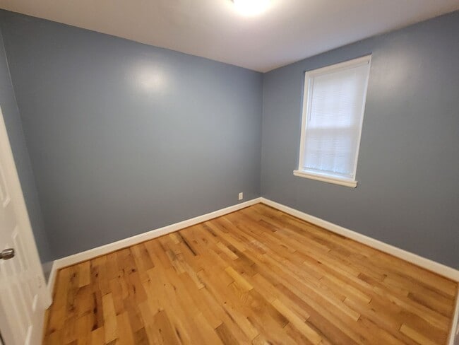 Building Photo - Charming Townhouse in Fairlington Village, Three Level, Two Bedroom, Two Bathroom