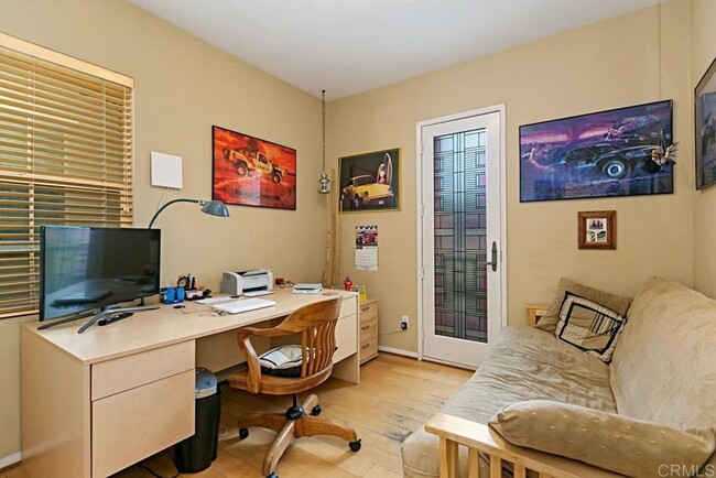 Building Photo - Charming and Bright Condo Available Soon!