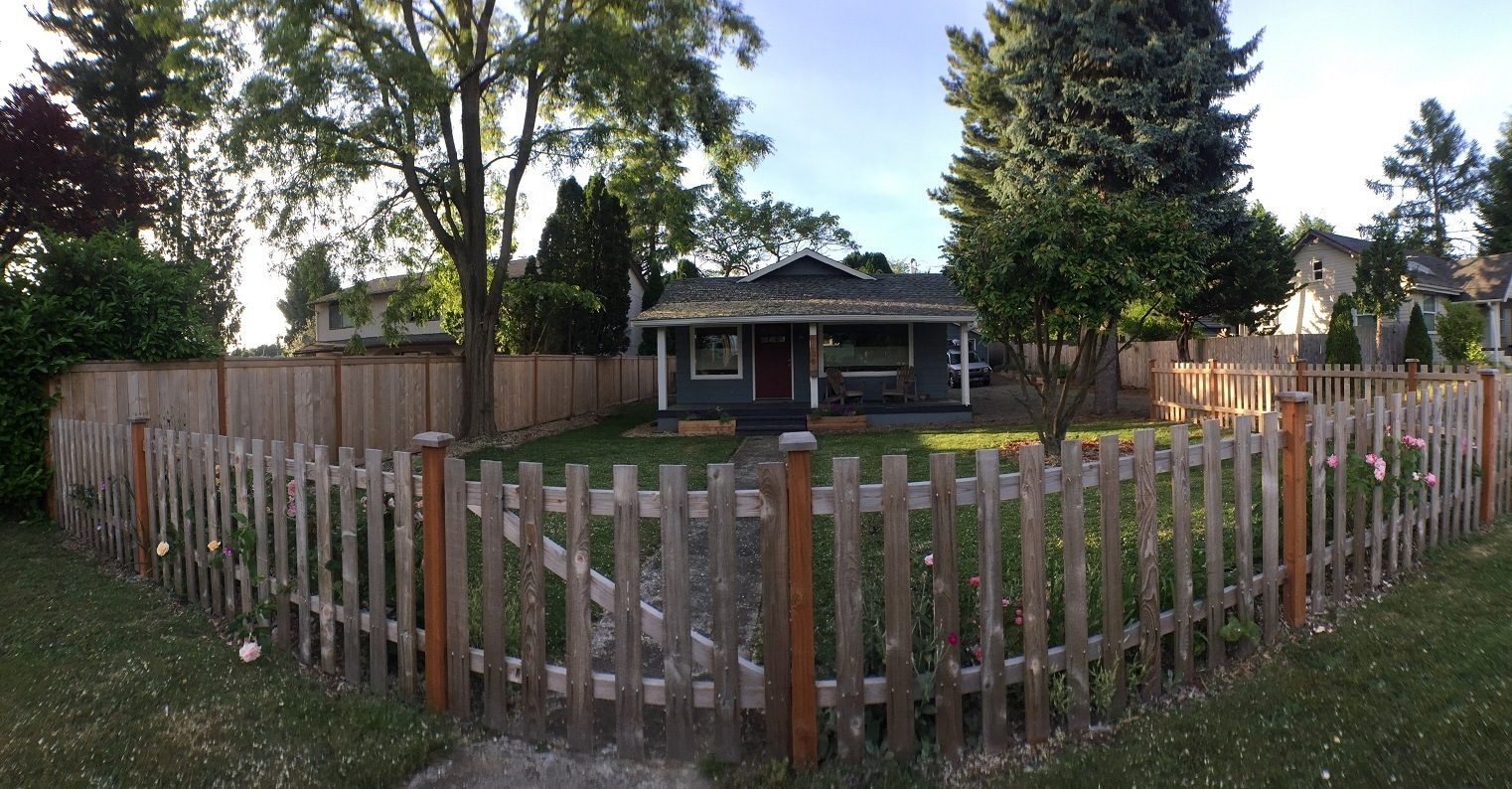 Fully fenced yard - 1036 SW 149th St