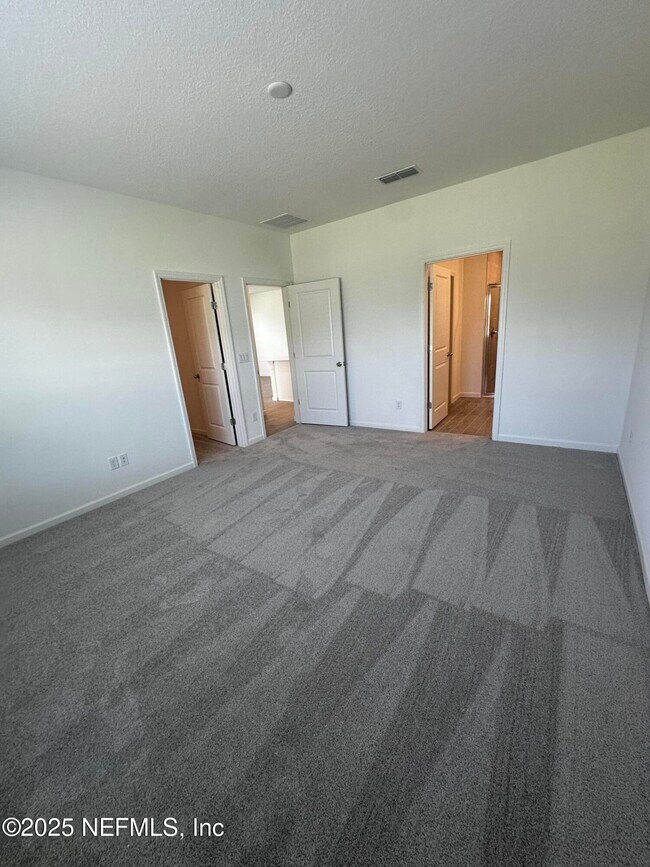 Building Photo - 235 Simonson Run