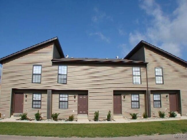 Primary Photo - 455 Ponderosa Ave