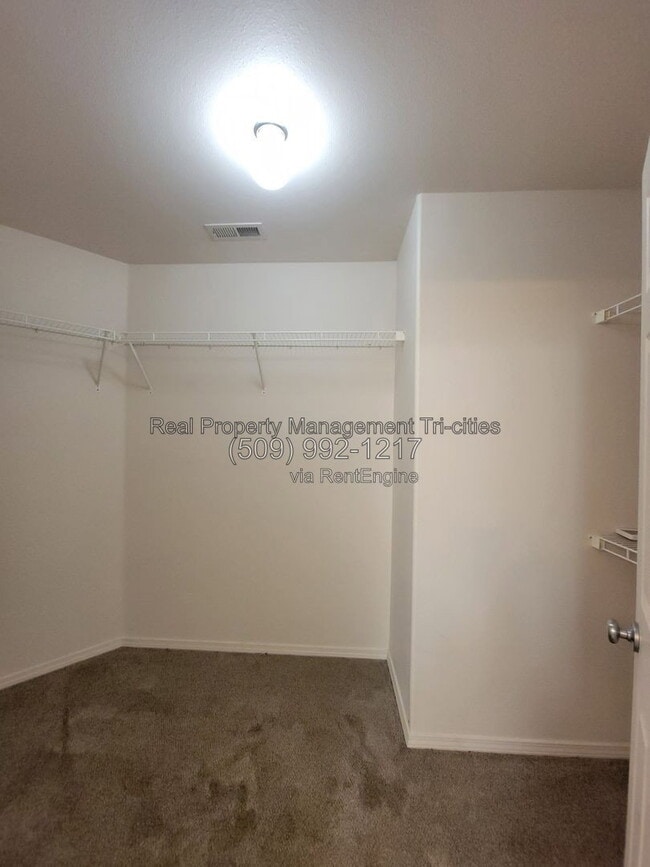 Building Photo - 7606 Quadra Dr