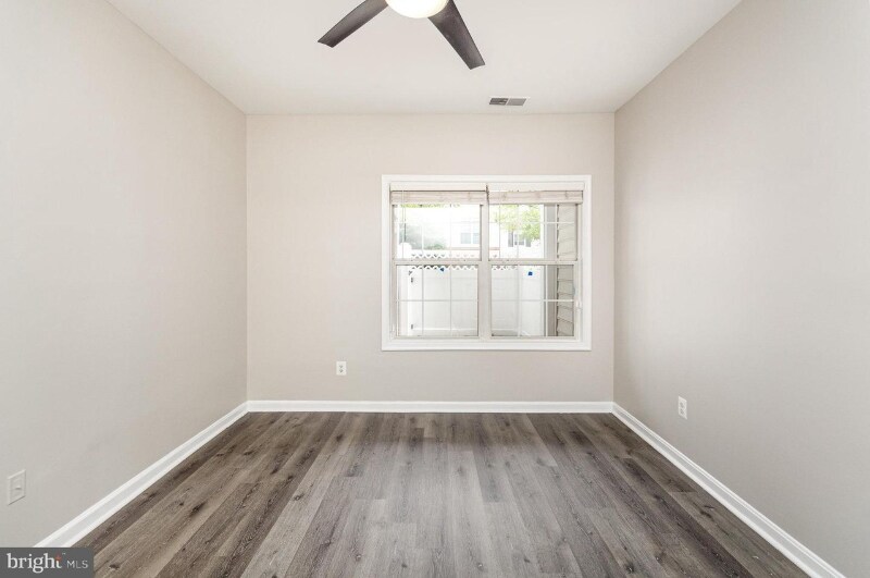 Building Photo - 4690 Lawton Way