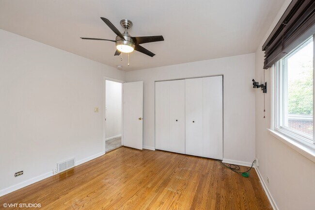 Building Photo - 1782 Richfield Ave