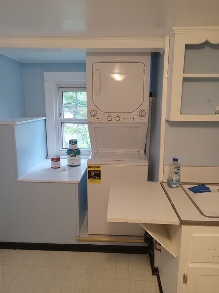 Kitchen - 31 Farrell Rd