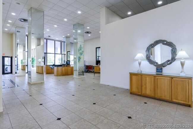 Building Photo - 3589 S Ocean Blvd