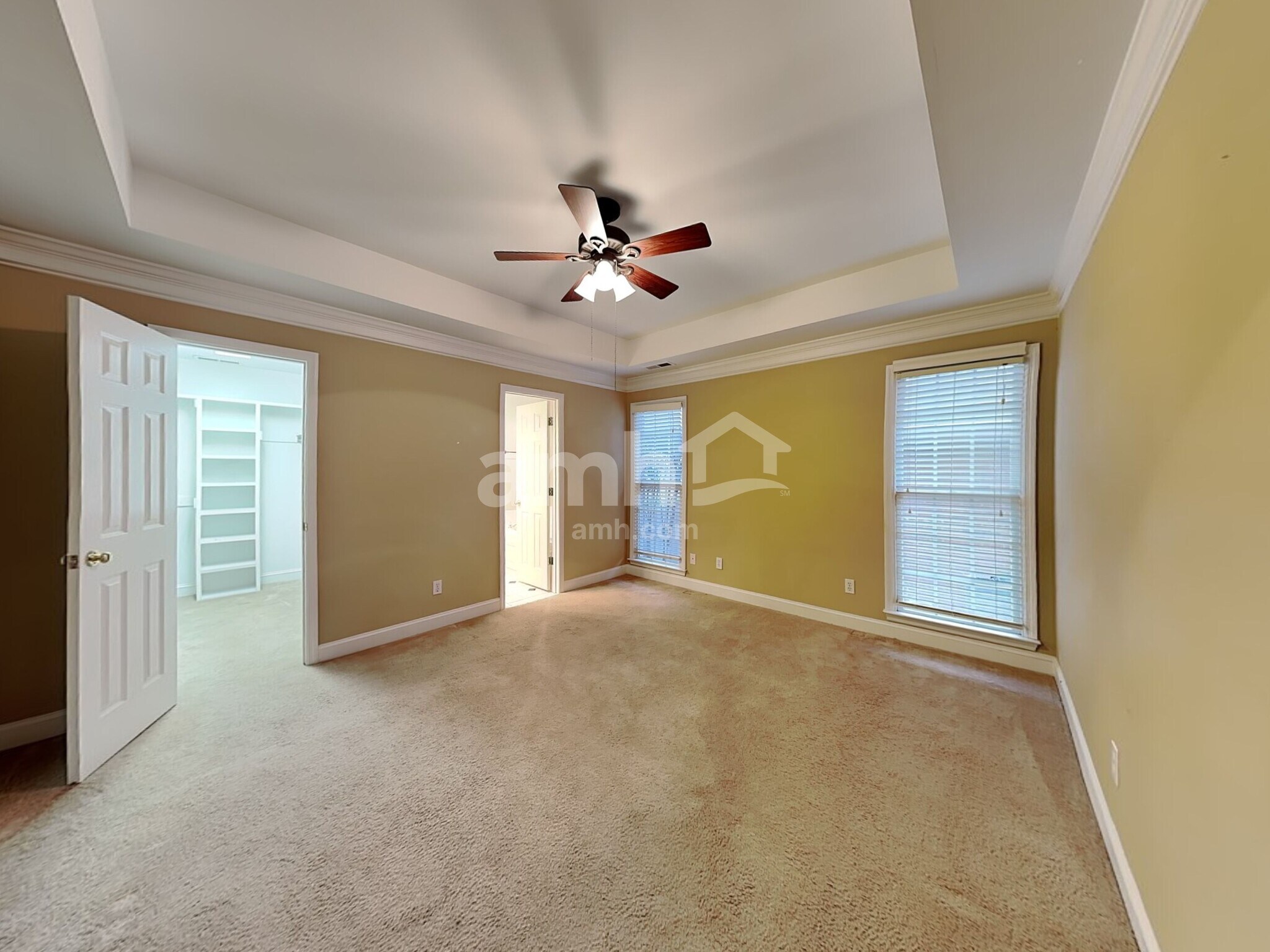 Building Photo - 104 Foxfield Way