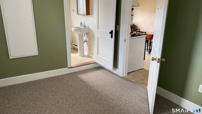 Building Photo - 78 Rockwell Ave