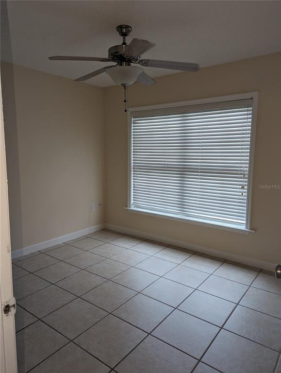 Building Photo - 2071 Dixie Belle Dr