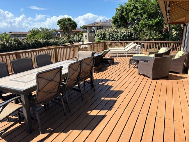 Building Photo - Kahana-Three Bedroom Ocean View Home