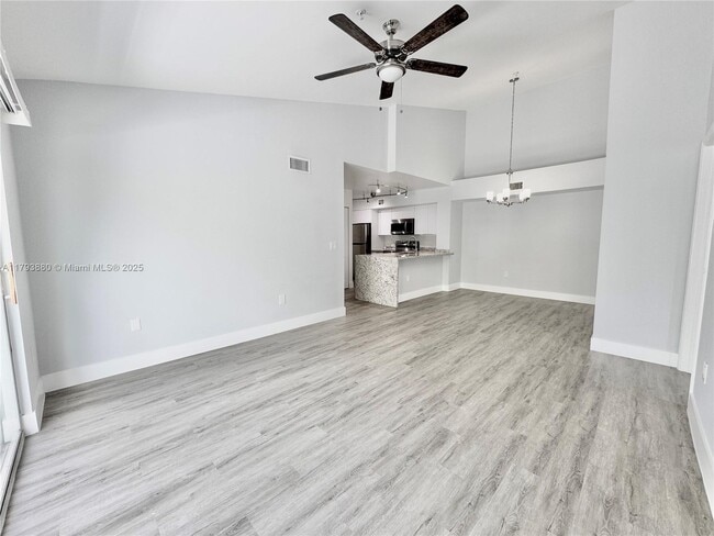 Building Photo - 677 SW 111th Ave