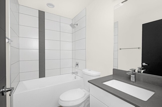 Building Photo - Exceptional 2 bdrm+office Modern Townhome