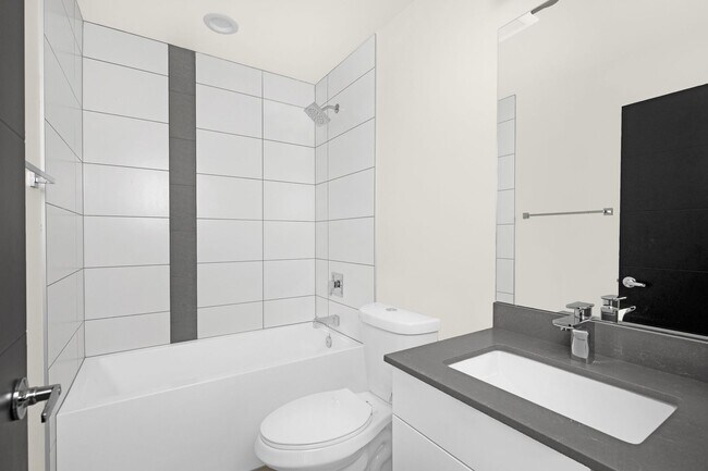 Building Photo - Exceptional 3 bdrm+office Modern Townhome