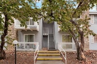 Building Photo - Aurora - 2 Bedroom 2 Bath Condo - Garage, ...