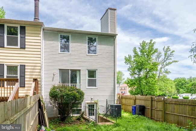 Building Photo - 9515 Quarry Bridge Ct