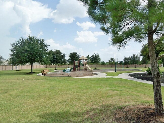 Building Photo - 7335 Kransburg Ranch Dr