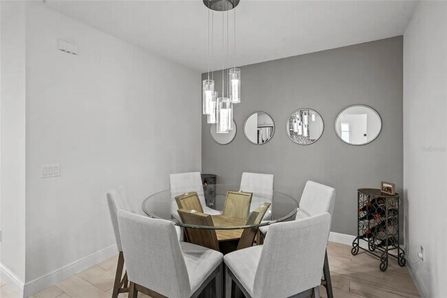 Building Photo - 3336 Jackson Blf Wy