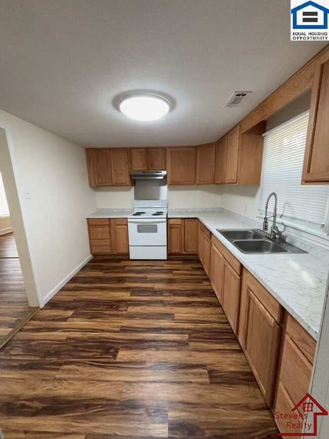 Building Photo - 312 Higginbotham Rd