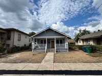 Building Photo - Move-In Ready & Recently Updated 2-Bedroom...