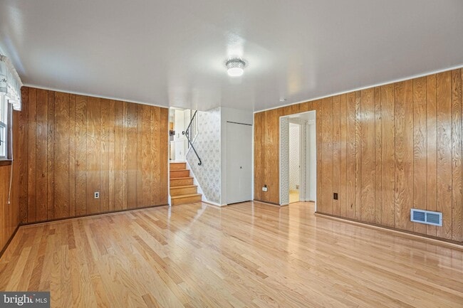 Building Photo - 6106 Rivanna Dr