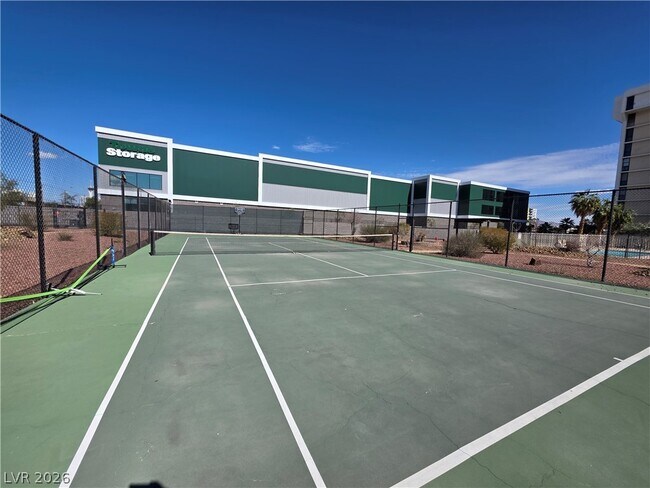 Building Photo - 3930 University Center Dr