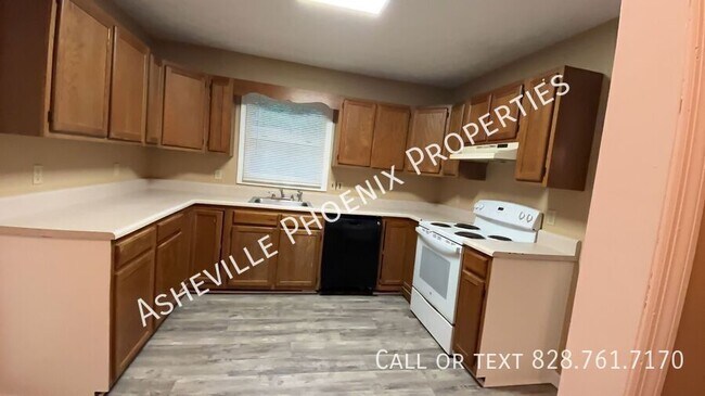 Building Photo - 8A Mountain View Rd-