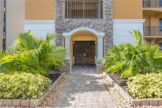 Building Photo - 9735 Acqua Ct