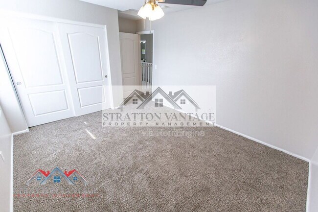 Building Photo - 16627 W McKinley St