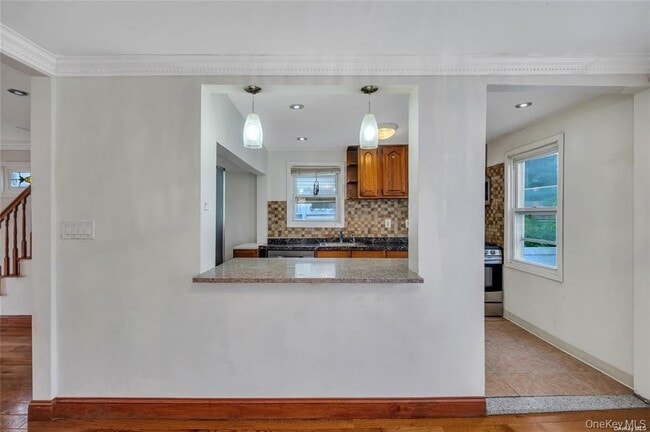 Building Photo - 109-21 215th St