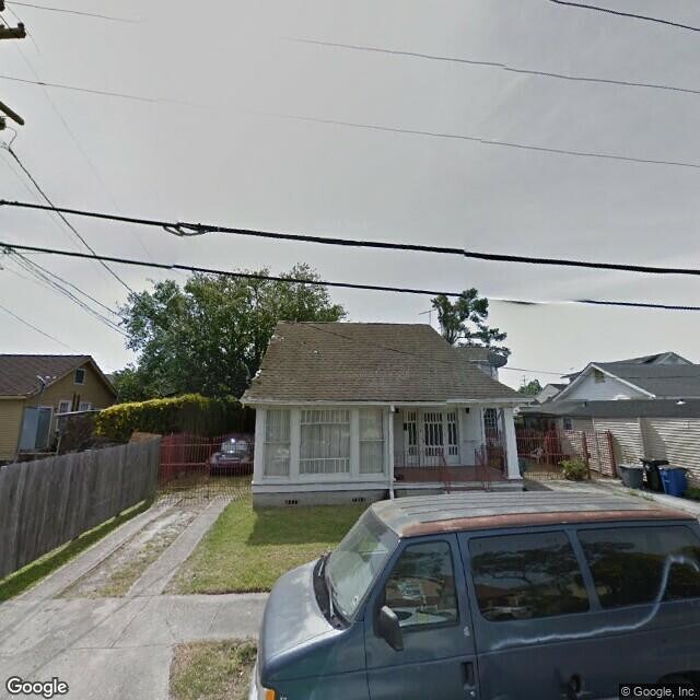 Primary Photo - 2821 Monroe St.