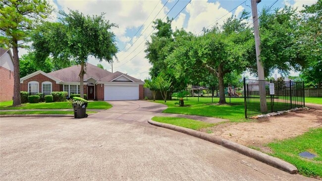 Primary Photo - 1443 Grand Falls Dr