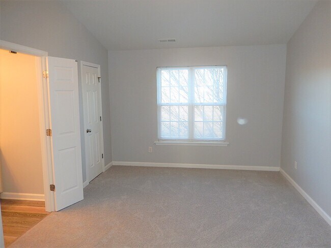 Building Photo - 5968 Osprey Cove Dr