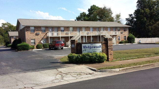 Building Photo - 4111 Newson Rd SW