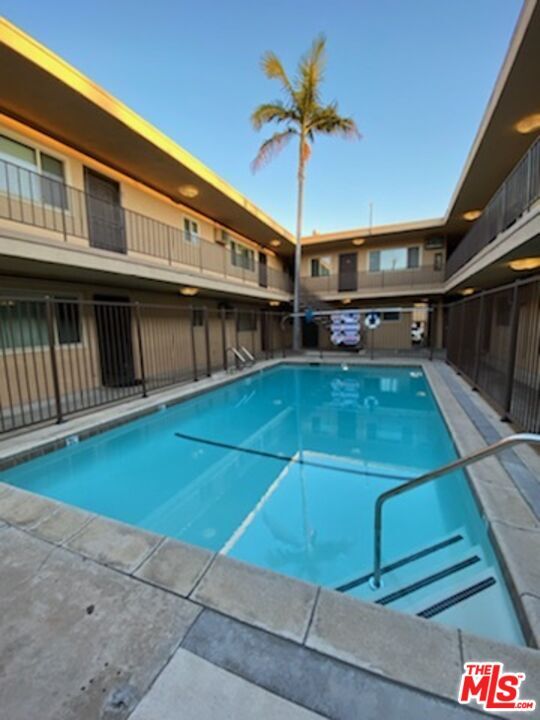 Building Photo - 3224 Chapman St