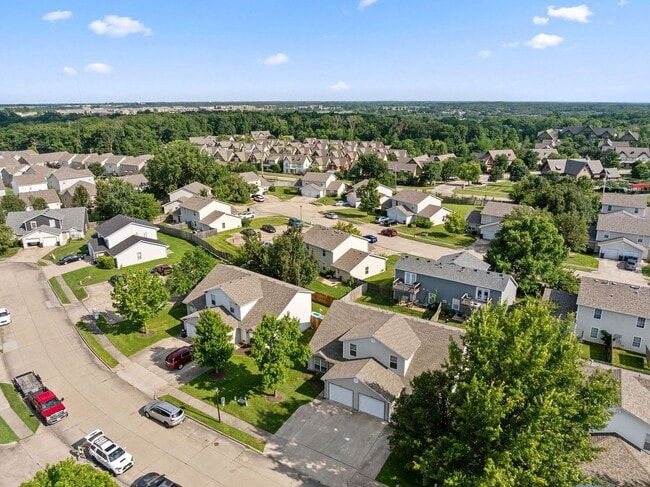 Building Photo - 2412-2414 Calder Ct.