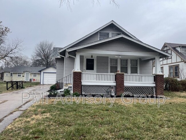Primary Photo - 1267 SW Plass Ave