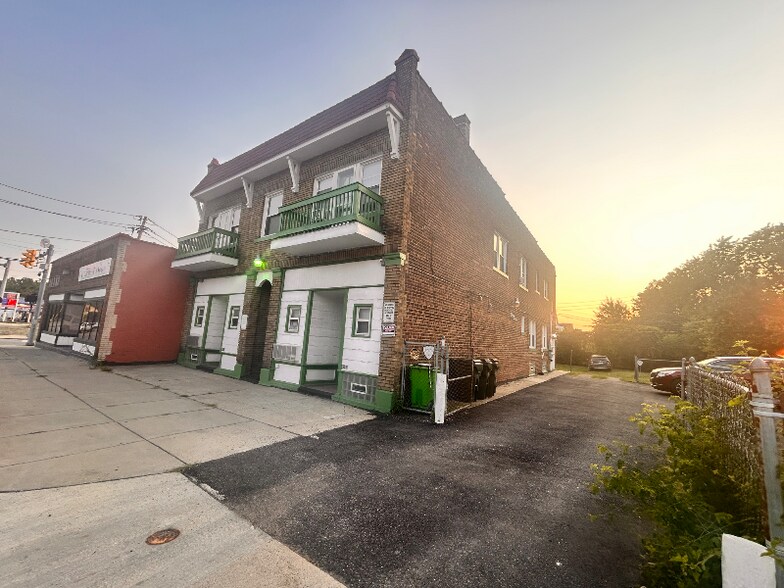 Primary Photo - 4512 E 131st St