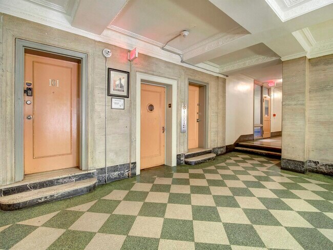 Building Photo - 260 Harrison Ave