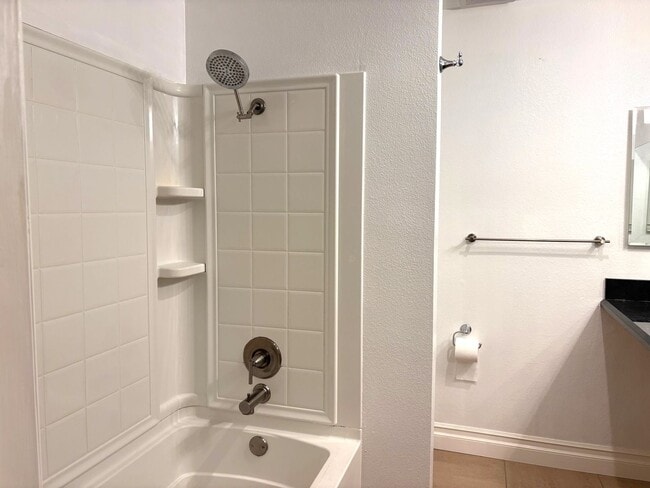 Building Photo - Updated Single-Level Condo in Mission Ridge with Resort-Style Amenities