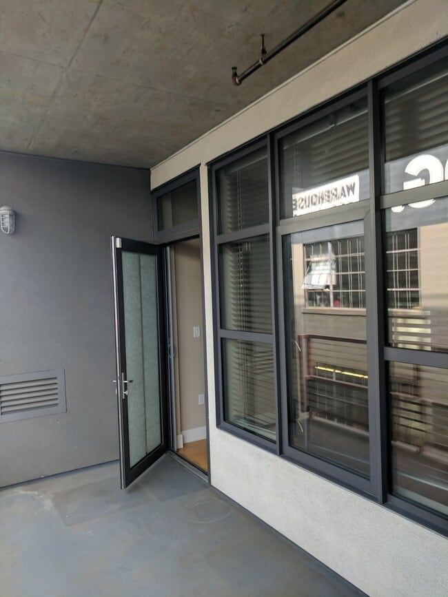 Building Photo - WELCOME HOME IN JACK LONDON SQUARE