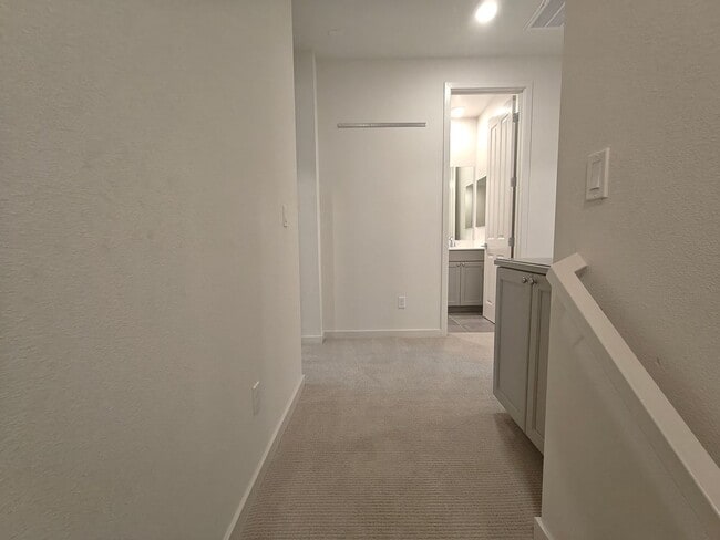 Building Photo - Coming Soon ? Bright, Modern Living in Sunnyvale