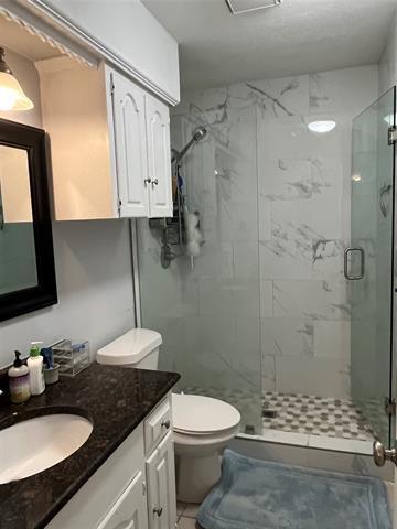 Building Photo - 6918 La Manga Dr