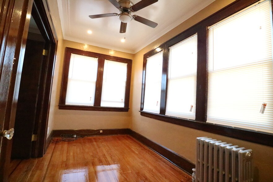 Building Photo - 90 Norman Rd