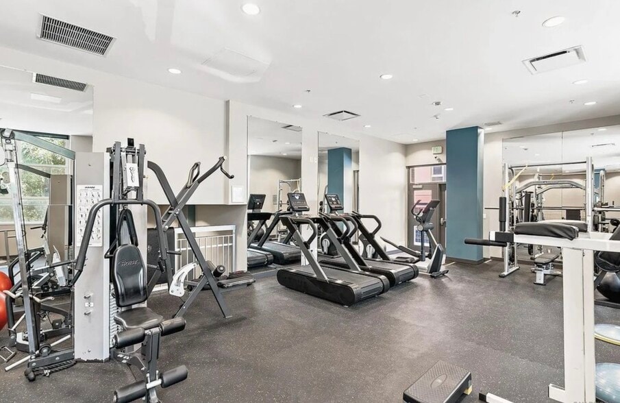Gym - 300 W Beech St